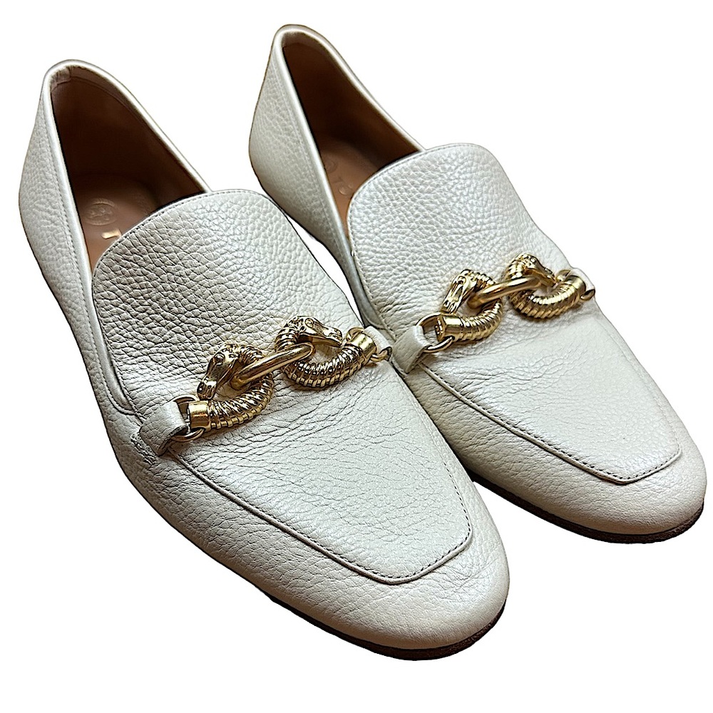 TORY BURCH: Cream Jessa Pebbled Leather Loafer with Gold Details -Size 9